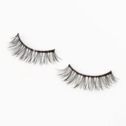 Top 10 🤩 Claire's Eylure No. 160 Fluttery Light False Eyelashes - Black ❤️